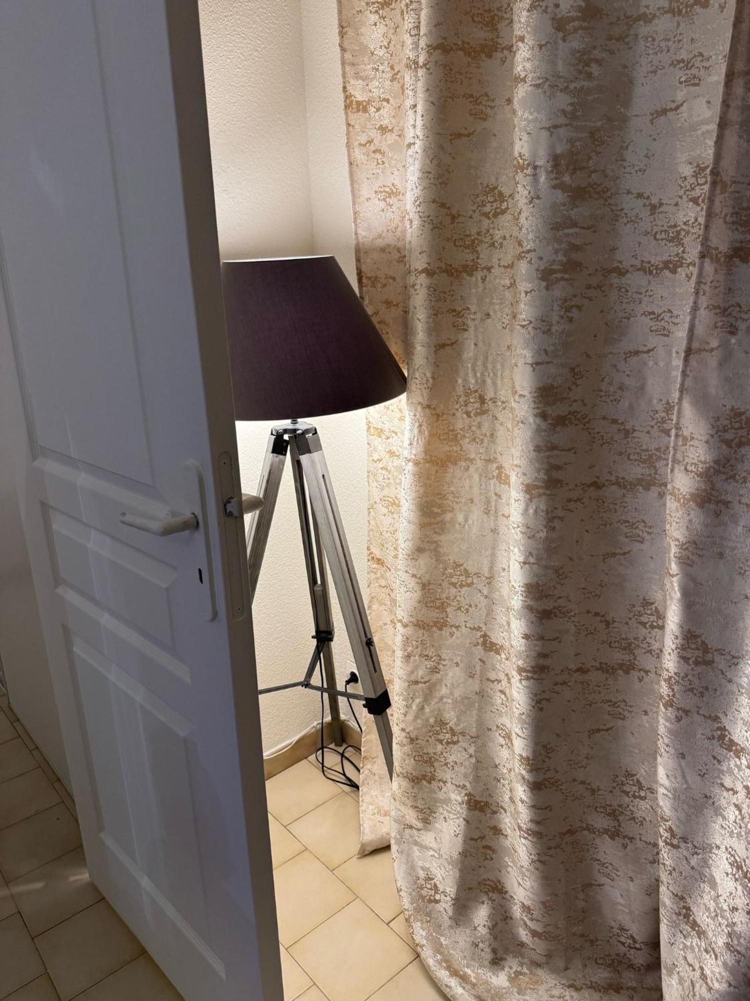 דירות T2 Montpellier Plein Sud Clim Wifi Terrasse De 16M2 מראה חיצוני תמונה