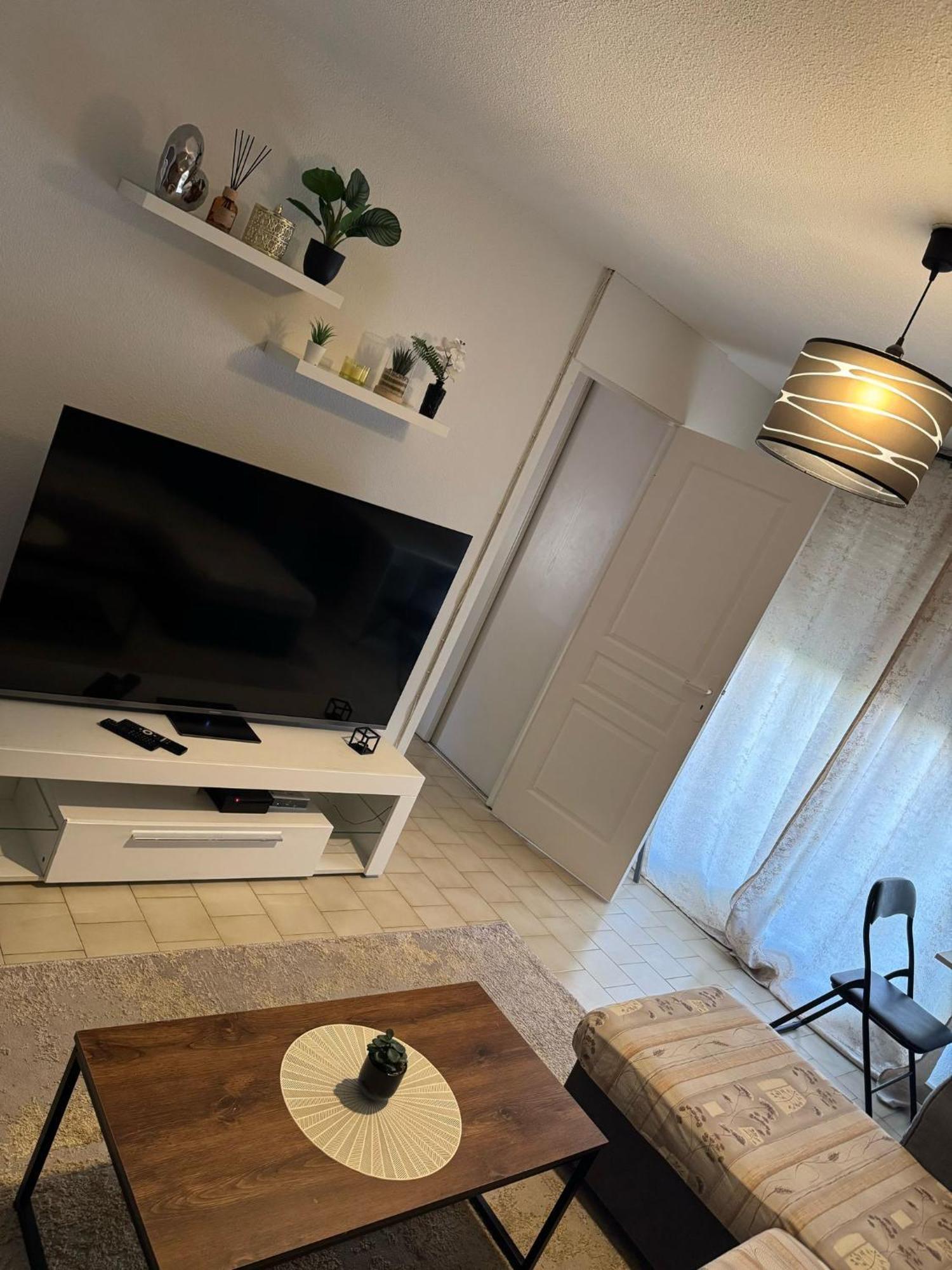 דירות T2 Montpellier Plein Sud Clim Wifi Terrasse De 16M2 מראה חיצוני תמונה